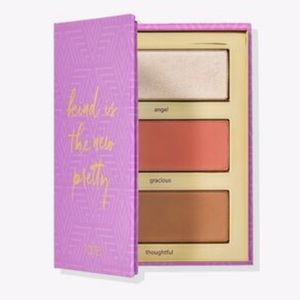 NEW Tarte “Kind is the new pretty” cheek palette - unused